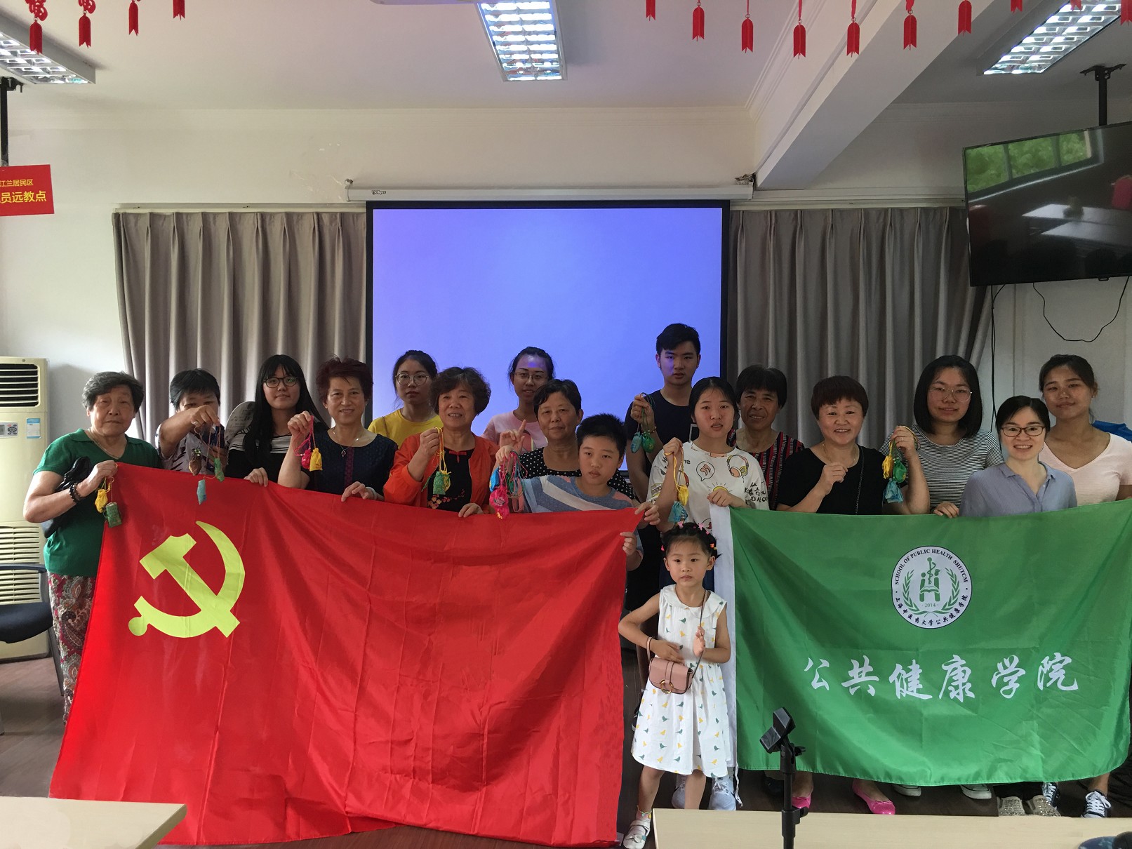 城市党建在路上（二）太阳成集团tyc122cc不断推进社区联建工作