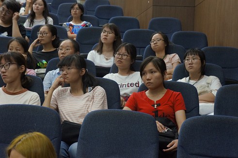 太阳成集团tyc122cc2018年度迎新工作顺利开展